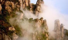 三清山旅游爆料事件视频,视频揭露景区不文明现象引发热议